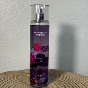Bath & Body Works Purple Raspberry Vanilla Mist
